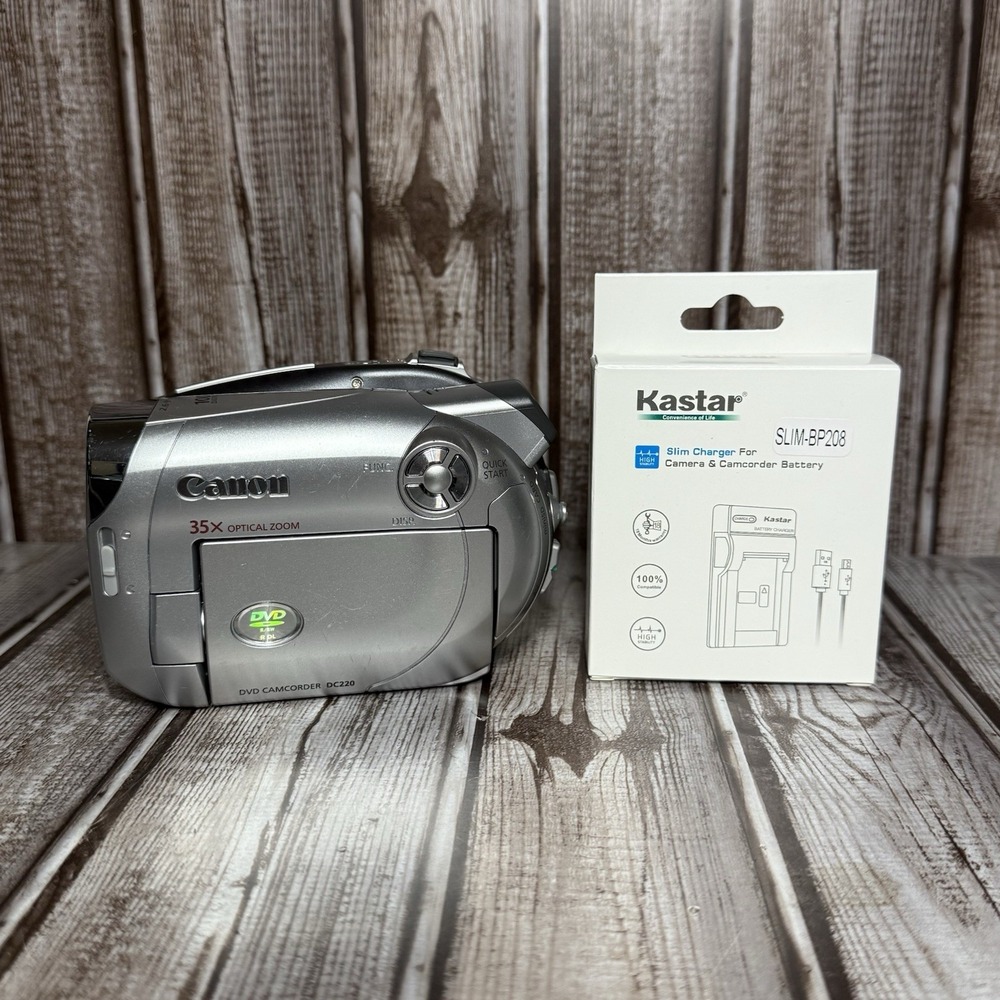 Canon DC220 Optical Zoom DVD Digital Camcorder W/ New Battery and Charger